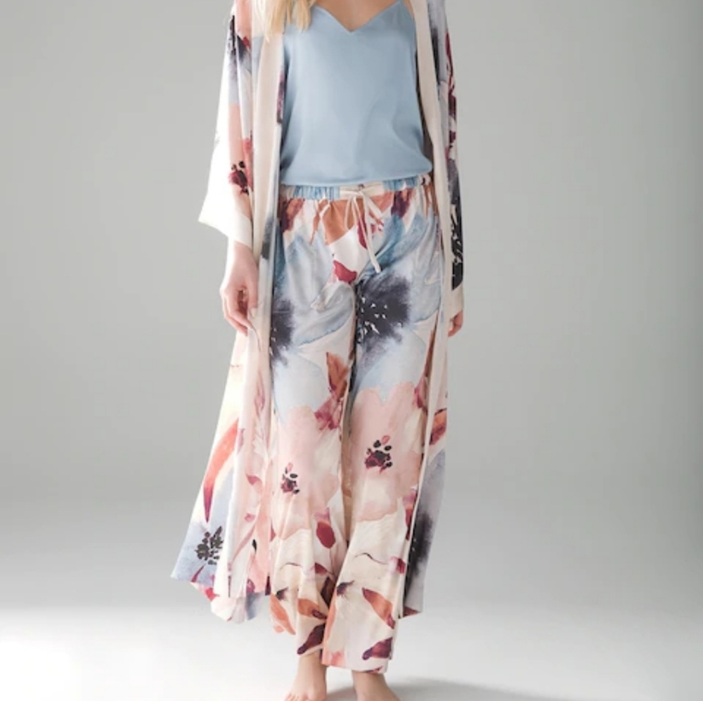 Satin Pajama pants feels like the nicest silk